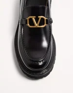 Valentino Vlogo Signature Calfskin Loafer - Image 3